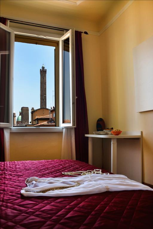 Boutique Hotel Casa Faccioli Bolonya Oda fotoğraf